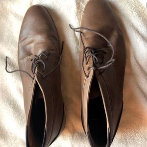 Aldo Men’s ankle boot.